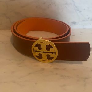 Tory Burch large logo belt
